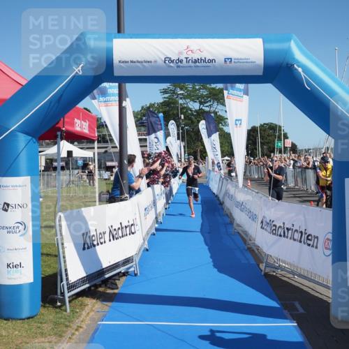 17.08.2025 - KN Förde Triathlon 2025 MichiJ http://msf.ph/oto/8591490 17.08.2025 11:51:44 Laufen 261 meine-sportfotos.de