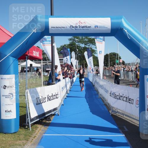 17.08.2025 - KN Förde Triathlon 2025 MichiJ http://msf.ph/oto/8591495 17.08.2025 11:51:44 Laufen 261 meine-sportfotos.de
