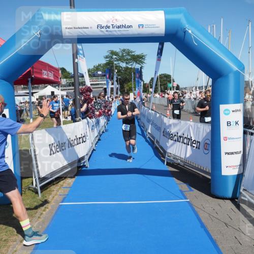 17.08.2025 - KN Förde Triathlon 2025 MichiJ http://msf.ph/oto/8591509 17.08.2025 13:51:23 Laufen 446 meine-sportfotos.de
