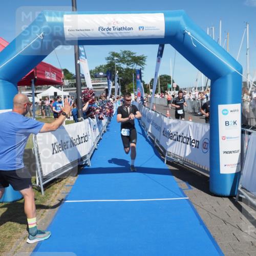 17.08.2025 - KN Förde Triathlon 2025 MichiJ http://msf.ph/oto/8591520 17.08.2025 13:51:24 Laufen 446, 473 meine-sportfotos.de