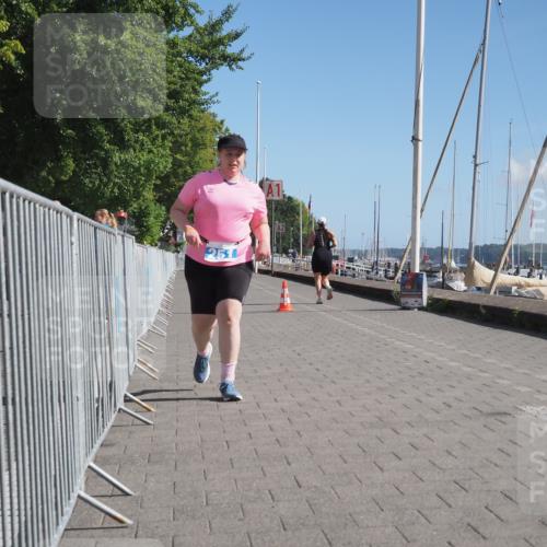 17.08.2025 - KN Förde Triathlon 2025 KatJ http://msf.ph/oto/8591559 17.08.2025 10:53:41 Laufen 251 meine-sportfotos.de