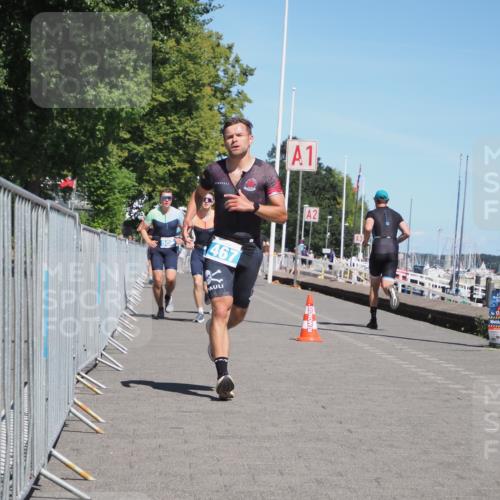 17.08.2025 - KN Förde Triathlon 2025 KatJ http://msf.ph/oto/8591561 17.08.2025 13:37:32 Laufen 448, 462, 467, 506, 507 meine-sportfotos.de
