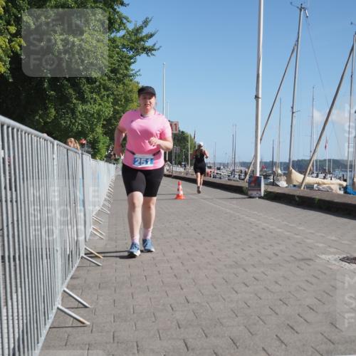 17.08.2025 - KN Förde Triathlon 2025 KatJ http://msf.ph/oto/8591567 17.08.2025 10:53:41 Laufen 251 meine-sportfotos.de