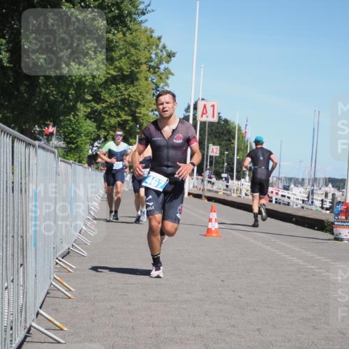 17.08.2025 - KN Förde Triathlon 2025 KatJ http://msf.ph/oto/8591568 17.08.2025 13:37:32 Laufen 448, 462, 467, 506, 507 meine-sportfotos.de
