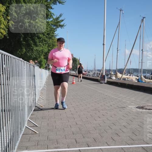 17.08.2025 - KN Förde Triathlon 2025 KatJ http://msf.ph/oto/8591573 17.08.2025 10:53:41 Laufen 251 meine-sportfotos.de
