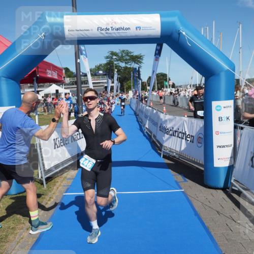 17.08.2025 - KN Förde Triathlon 2025 MichiJ http://msf.ph/oto/8591583 17.08.2025 13:51:25 Laufen 446, 473 meine-sportfotos.de