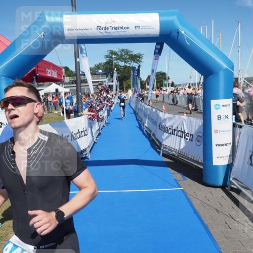 17.08.2025 - KN Förde Triathlon 2025 MichiJ http://msf.ph/oto/8591615 17.08.2025 13:51:25 Laufen 446, 473 meine-sportfotos.de