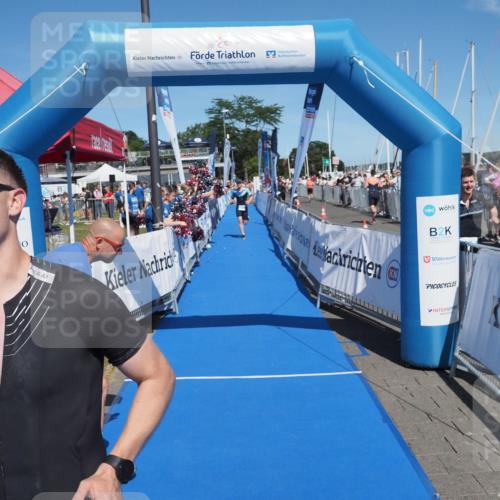 17.08.2025 - KN Förde Triathlon 2025 MichiJ http://msf.ph/oto/8591619 17.08.2025 13:51:26 Laufen 446, 473 meine-sportfotos.de