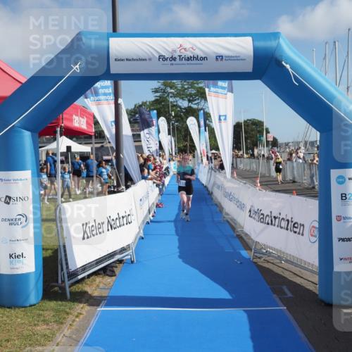 17.08.2025 - KN Förde Triathlon 2025 MichiJ http://msf.ph/oto/8591636 17.08.2025 10:34:05 Laufen 151 meine-sportfotos.de