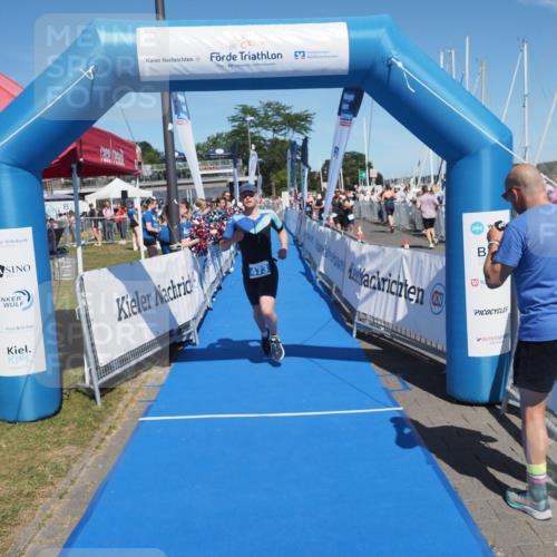 17.08.2025 - KN Förde Triathlon 2025 MichiJ http://msf.ph/oto/8591651 17.08.2025 13:51:28 Laufen 446, 473 meine-sportfotos.de