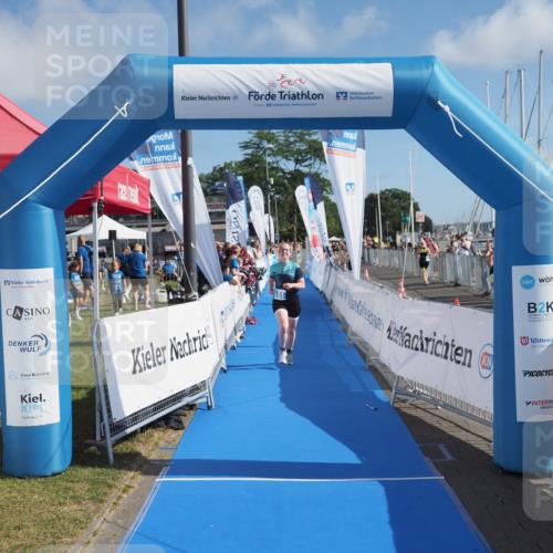 17.08.2025 - KN Förde Triathlon 2025 MichiJ http://msf.ph/oto/8591660 17.08.2025 10:34:06 Laufen 151 meine-sportfotos.de