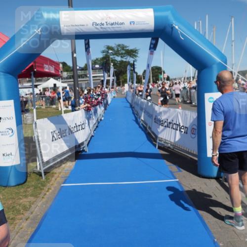 17.08.2025 - KN Förde Triathlon 2025 MichiJ http://msf.ph/oto/8591720 17.08.2025 13:51:29 Laufen 446, 473 meine-sportfotos.de