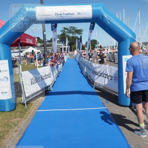 17.08.2025 - KN Förde Triathlon 2025 MichiJ http://msf.ph/oto/8591738 17.08.2025 13:51:30 Laufen 446, 473 meine-sportfotos.de