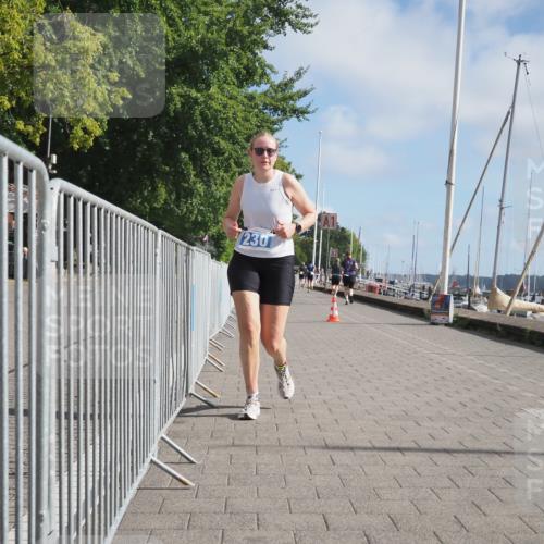 17.08.2025 - KN Förde Triathlon 2025 KatJ http://msf.ph/oto/8591786 17.08.2025 10:19:16 Laufen 230 meine-sportfotos.de