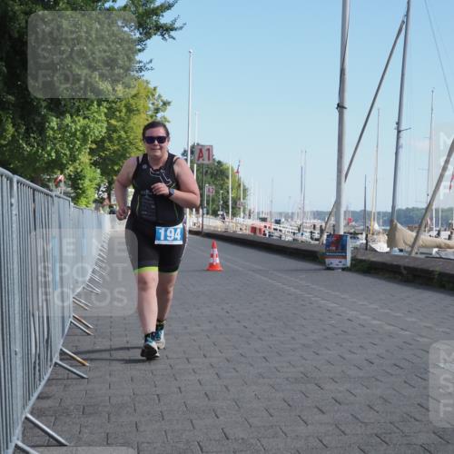 17.08.2025 - KN Förde Triathlon 2025 KatJ http://msf.ph/oto/8591954 17.08.2025 10:56:53 Laufen 194 meine-sportfotos.de