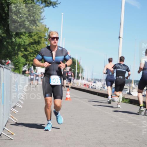 17.08.2025 - KN Förde Triathlon 2025 KatJ http://msf.ph/oto/8591977 17.08.2025 13:37:46 Laufen 411, 457, 505 meine-sportfotos.de