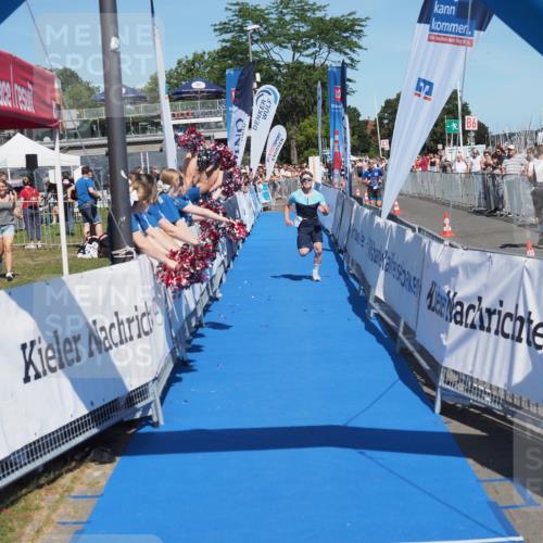 17.08.2025 - KN Förde Triathlon 2025 MichiJ http://msf.ph/oto/8591981 17.08.2025 13:51:49 Laufen 416, 460, 469 meine-sportfotos.de