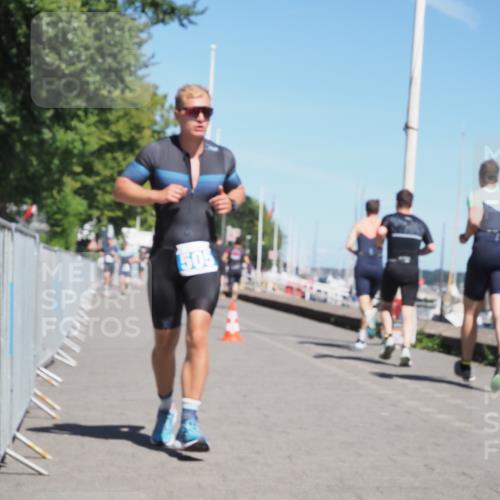 17.08.2025 - KN Förde Triathlon 2025 KatJ http://msf.ph/oto/8591983 17.08.2025 13:37:46 Laufen 411, 457, 505 meine-sportfotos.de