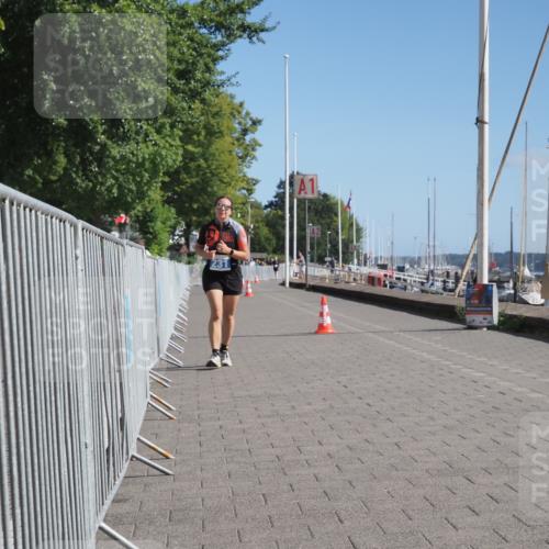 17.08.2025 - KN Förde Triathlon 2025 KatJ http://msf.ph/oto/8592009 17.08.2025 10:58:15 Laufen 231 meine-sportfotos.de