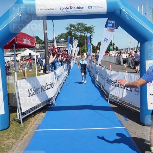 17.08.2025 - KN Förde Triathlon 2025 MichiJ http://msf.ph/oto/8592015 17.08.2025 13:51:50 Laufen 460, 469 meine-sportfotos.de