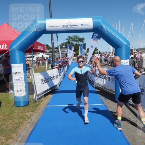 17.08.2025 - KN Förde Triathlon 2025 MichiJ http://msf.ph/oto/8592096 17.08.2025 13:51:51 Laufen 469 meine-sportfotos.de