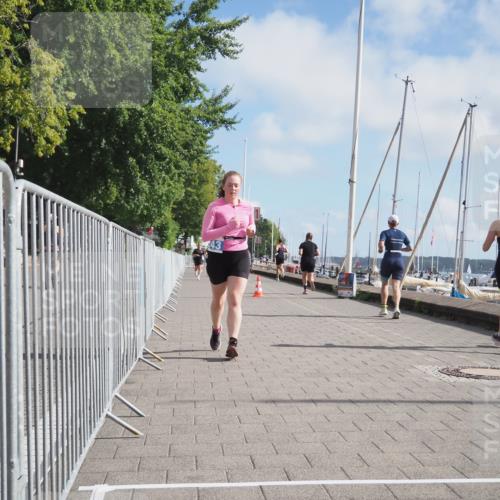 17.08.2025 - KN Förde Triathlon 2025 KatJ http://msf.ph/oto/8592152 17.08.2025 10:19:42 Laufen 243 meine-sportfotos.de