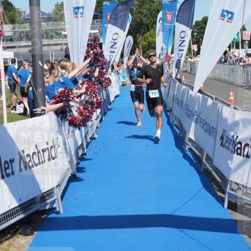17.08.2025 - KN Förde Triathlon 2025 MichiJ http://msf.ph/oto/8592157 17.08.2025 13:52:15 Laufen 471, 501 meine-sportfotos.de