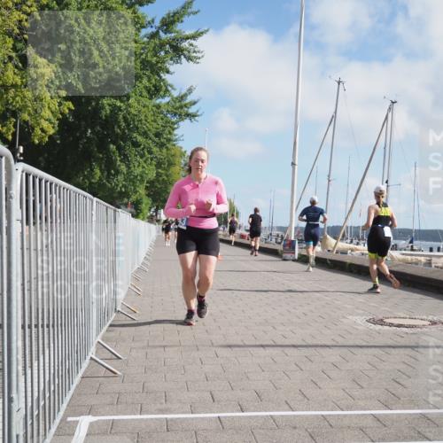 17.08.2025 - KN Förde Triathlon 2025 KatJ http://msf.ph/oto/8592175 17.08.2025 10:19:43 Laufen 228, 243 meine-sportfotos.de