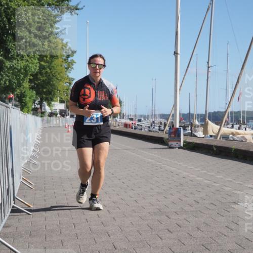 17.08.2025 - KN Förde Triathlon 2025 KatJ http://msf.ph/oto/8592182 17.08.2025 10:58:19 Laufen 231 meine-sportfotos.de