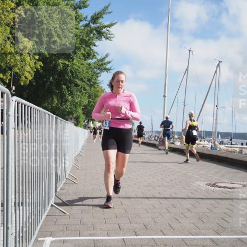 17.08.2025 - KN Förde Triathlon 2025 KatJ http://msf.ph/oto/8592202 17.08.2025 10:19:44 Laufen 198, 228, 243 meine-sportfotos.de
