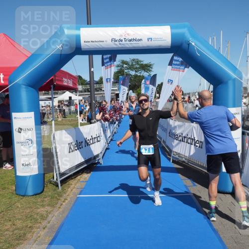 17.08.2025 - KN Förde Triathlon 2025 MichiJ http://msf.ph/oto/8592273 17.08.2025 13:52:18 Laufen 471, 501 meine-sportfotos.de