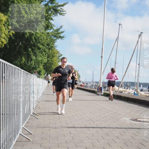 17.08.2025 - KN Förde Triathlon 2025 KatJ http://msf.ph/oto/8592276 17.08.2025 10:19:51 Laufen 198, 201, 228 meine-sportfotos.de