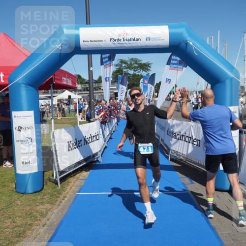 17.08.2025 - KN Förde Triathlon 2025 MichiJ http://msf.ph/oto/8592279 17.08.2025 13:52:18 Laufen 471, 501 meine-sportfotos.de
