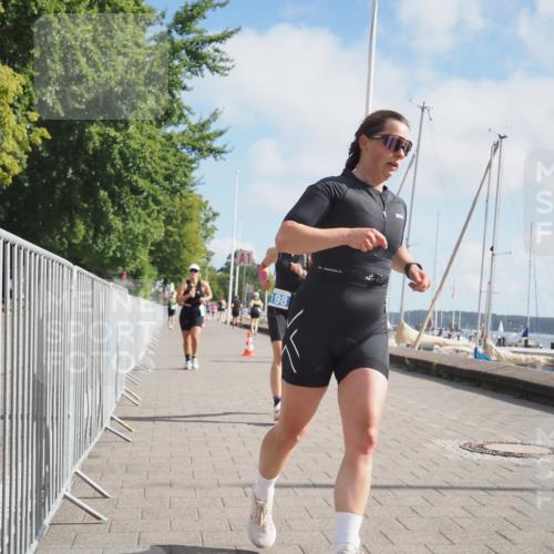 17.08.2025 - KN Förde Triathlon 2025 KatJ http://msf.ph/oto/8592292 17.08.2025 10:19:53 Laufen 198, 201, 228 meine-sportfotos.de