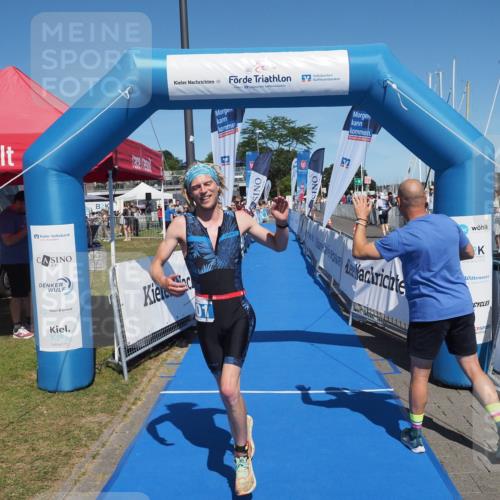 17.08.2025 - KN Förde Triathlon 2025 MichiJ http://msf.ph/oto/8592312 17.08.2025 13:52:19 Laufen 471, 501 meine-sportfotos.de