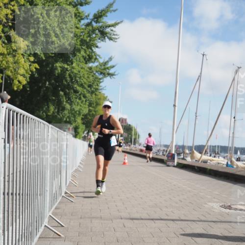 17.08.2025 - KN Förde Triathlon 2025 KatJ http://msf.ph/oto/8592363 17.08.2025 10:19:55 Laufen 198, 201, 228 meine-sportfotos.de