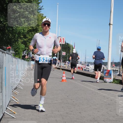 17.08.2025 - KN Förde Triathlon 2025 KatJ http://msf.ph/oto/8592420 17.08.2025 13:38:09 Laufen 529 meine-sportfotos.de