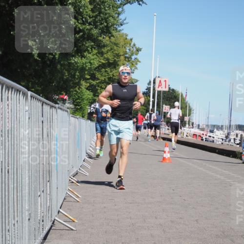 17.08.2025 - KN Förde Triathlon 2025 KatJ http://msf.ph/oto/8592484 17.08.2025 13:38:20 Laufen 416, 490 meine-sportfotos.de