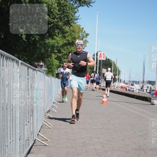 17.08.2025 - KN Förde Triathlon 2025 KatJ http://msf.ph/oto/8592500 17.08.2025 13:38:20 Laufen 416, 490 meine-sportfotos.de