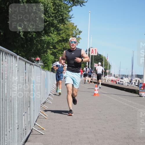 17.08.2025 - KN Förde Triathlon 2025 KatJ http://msf.ph/oto/8592509 17.08.2025 13:38:20 Laufen 416, 490 meine-sportfotos.de