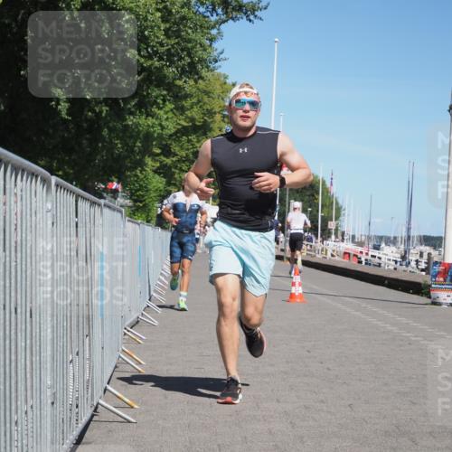17.08.2025 - KN Förde Triathlon 2025 KatJ http://msf.ph/oto/8592534 17.08.2025 13:38:21 Laufen 416, 459, 490 meine-sportfotos.de