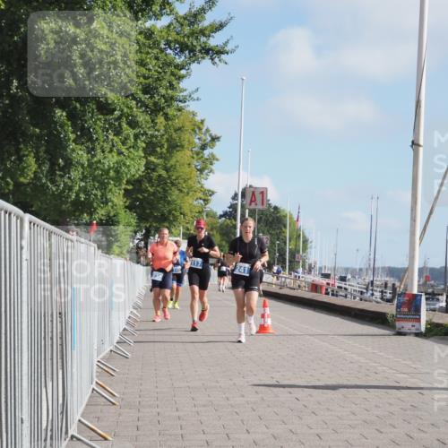 17.08.2025 - KN Förde Triathlon 2025 KatJ http://msf.ph/oto/8592548 17.08.2025 10:20:13 Laufen 117, 235, 241 meine-sportfotos.de