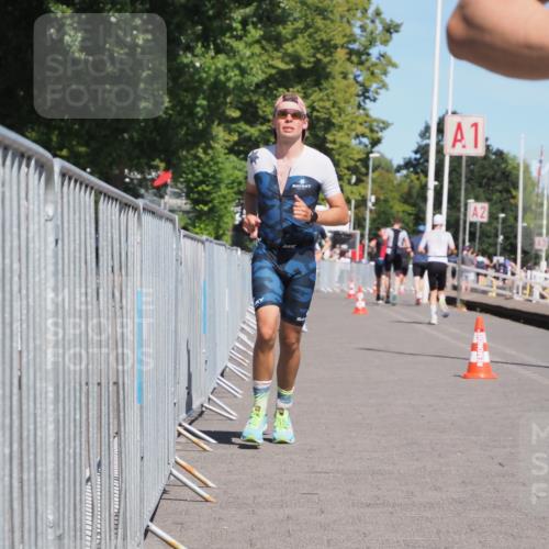 17.08.2025 - KN Förde Triathlon 2025 KatJ http://msf.ph/oto/8592552 17.08.2025 13:38:22 Laufen 416, 459, 490 meine-sportfotos.de
