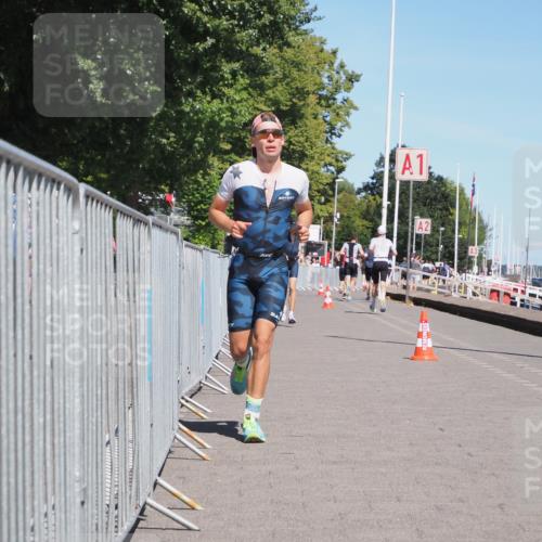 17.08.2025 - KN Förde Triathlon 2025 KatJ http://msf.ph/oto/8592571 17.08.2025 13:38:23 Laufen 416, 459, 490 meine-sportfotos.de