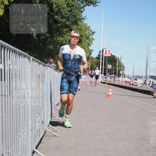 17.08.2025 - KN Förde Triathlon 2025 KatJ http://msf.ph/oto/8592601 17.08.2025 13:38:24 Laufen 416, 459, 490 meine-sportfotos.de