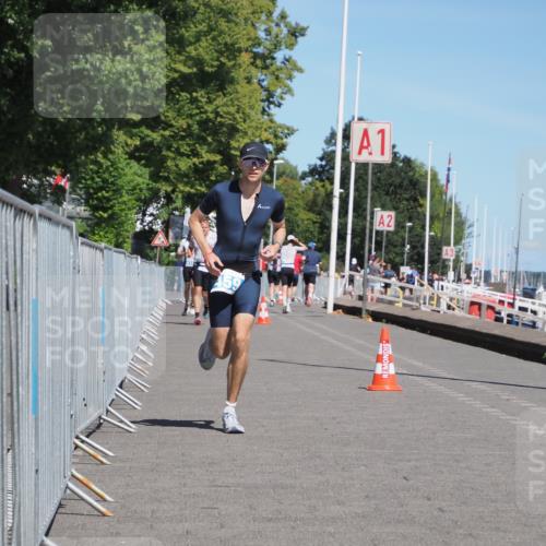 17.08.2025 - KN Förde Triathlon 2025 KatJ http://msf.ph/oto/8592647 17.08.2025 13:38:27 Laufen 416, 459 meine-sportfotos.de