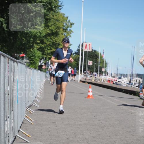 17.08.2025 - KN Förde Triathlon 2025 KatJ http://msf.ph/oto/8592678 17.08.2025 13:38:28 Laufen 416, 459 meine-sportfotos.de
