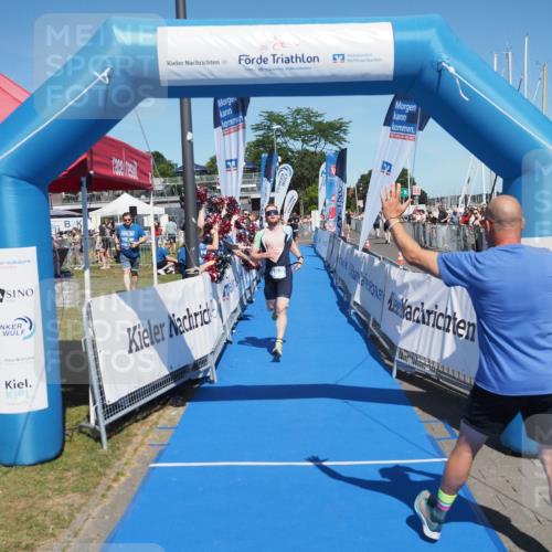 17.08.2025 - KN Förde Triathlon 2025 MichiJ http://msf.ph/oto/8592683 17.08.2025 13:52:39 Laufen 450, 458 meine-sportfotos.de