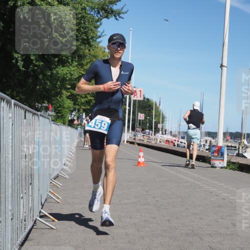 17.08.2025 - KN Förde Triathlon 2025 KatJ http://msf.ph/oto/8592714 17.08.2025 13:38:29 Laufen 419, 459 meine-sportfotos.de