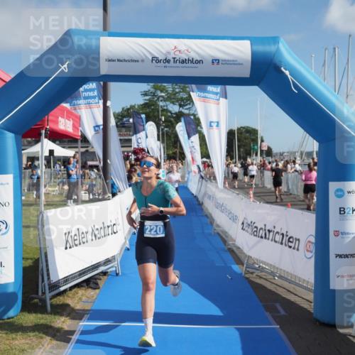 17.08.2025 - KN Förde Triathlon 2025 MichiJ http://msf.ph/oto/8592719 17.08.2025 10:35:35 Laufen 220, 224 meine-sportfotos.de